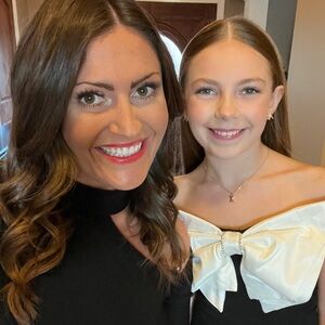 Meet your Posher, Lori